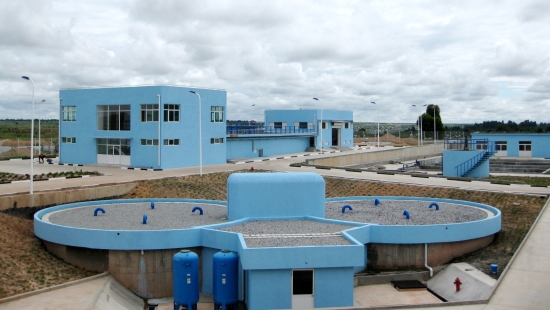 安哥拉奎图供水工程项目