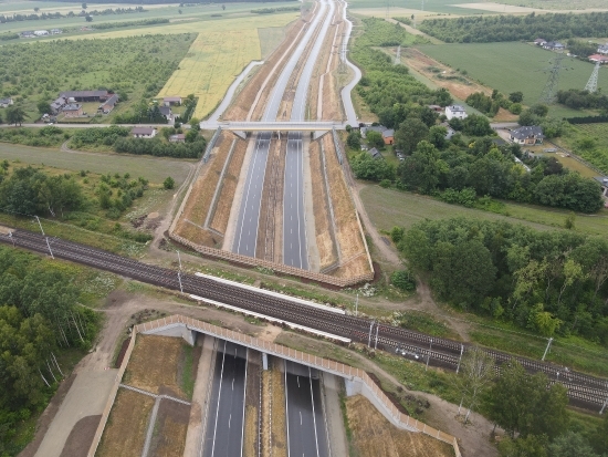 波兰S14罗兹西部绕城高速公路项目